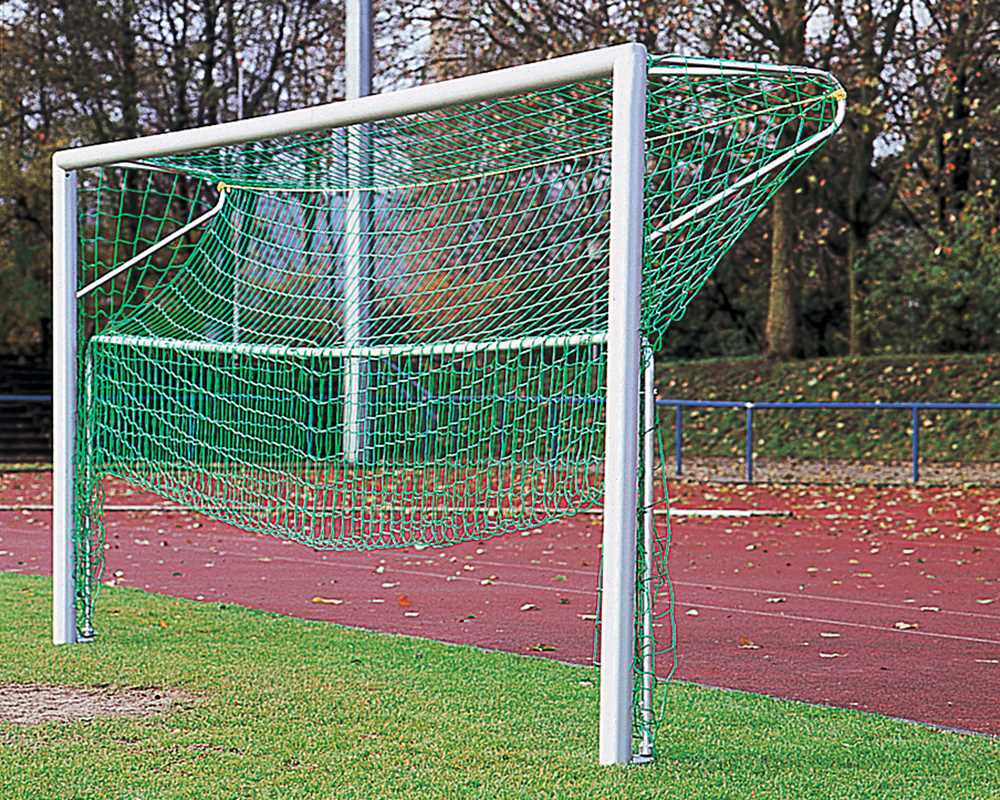 Upward folding base frame  for goal 7,32x2,44m