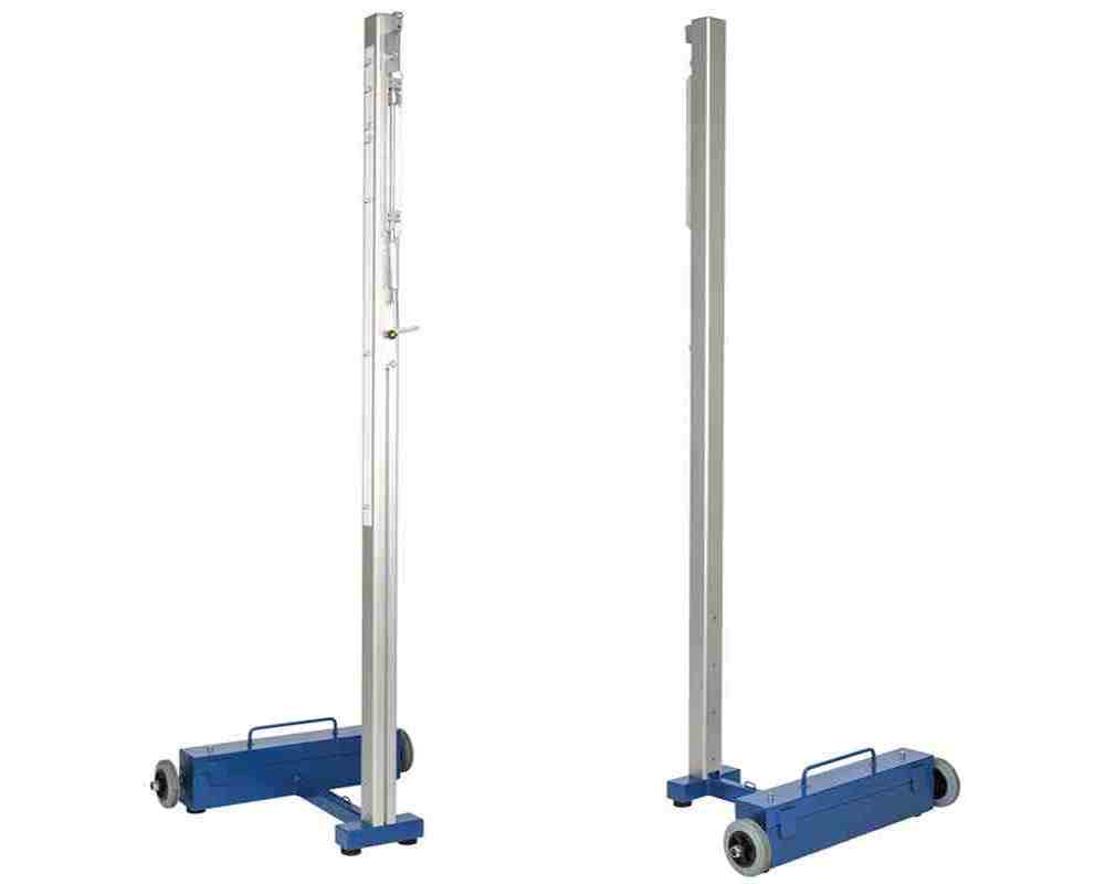 Universal Posts Court Royal freestanding